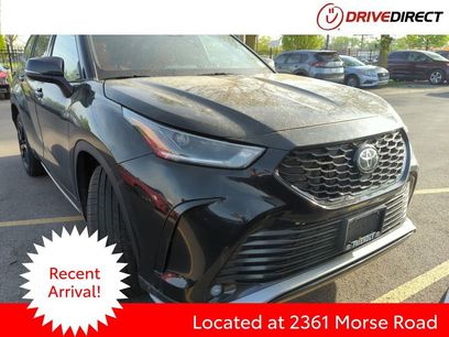 Used 2023 Toyota Highlander XSE