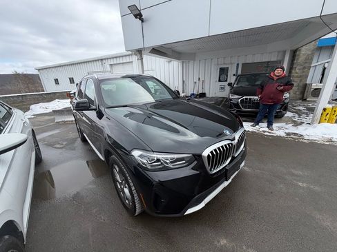 Used 2023 BMW X3 xDrive30i w/ Premium Package image 7