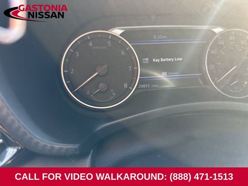 Used 2022 Nissan Sentra SR w/ Trunk Package image 3