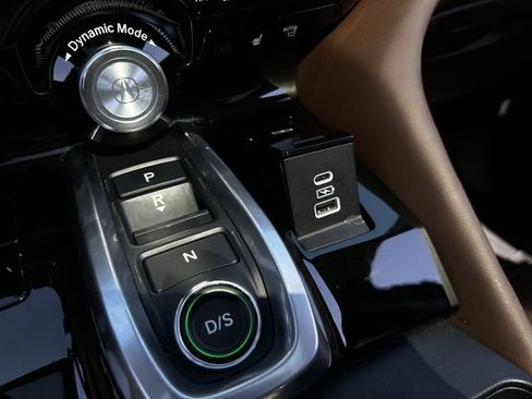 Used 2024 Acura MDX FWD w/ Technology Package image 21