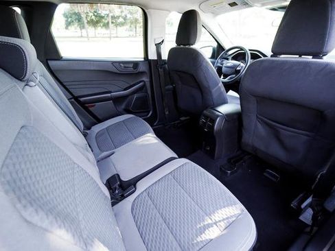 Used 2022 Ford Escape SE w/ Convenience Package image 31