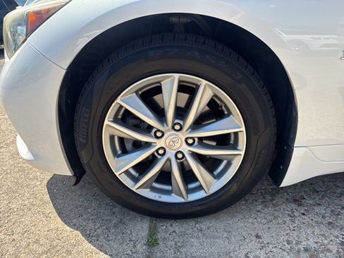 Used 2014 INFINITI Q50 Premium w/ Navigation Package AWD/4WD image 29