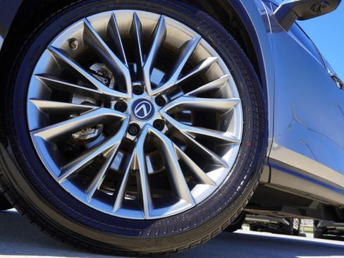 Used 2023 Lexus NX 350 NX 350 Luxury w/ Vision Package image 12