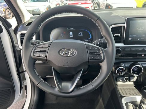 New 2026 Hyundai Venue SEL image 28