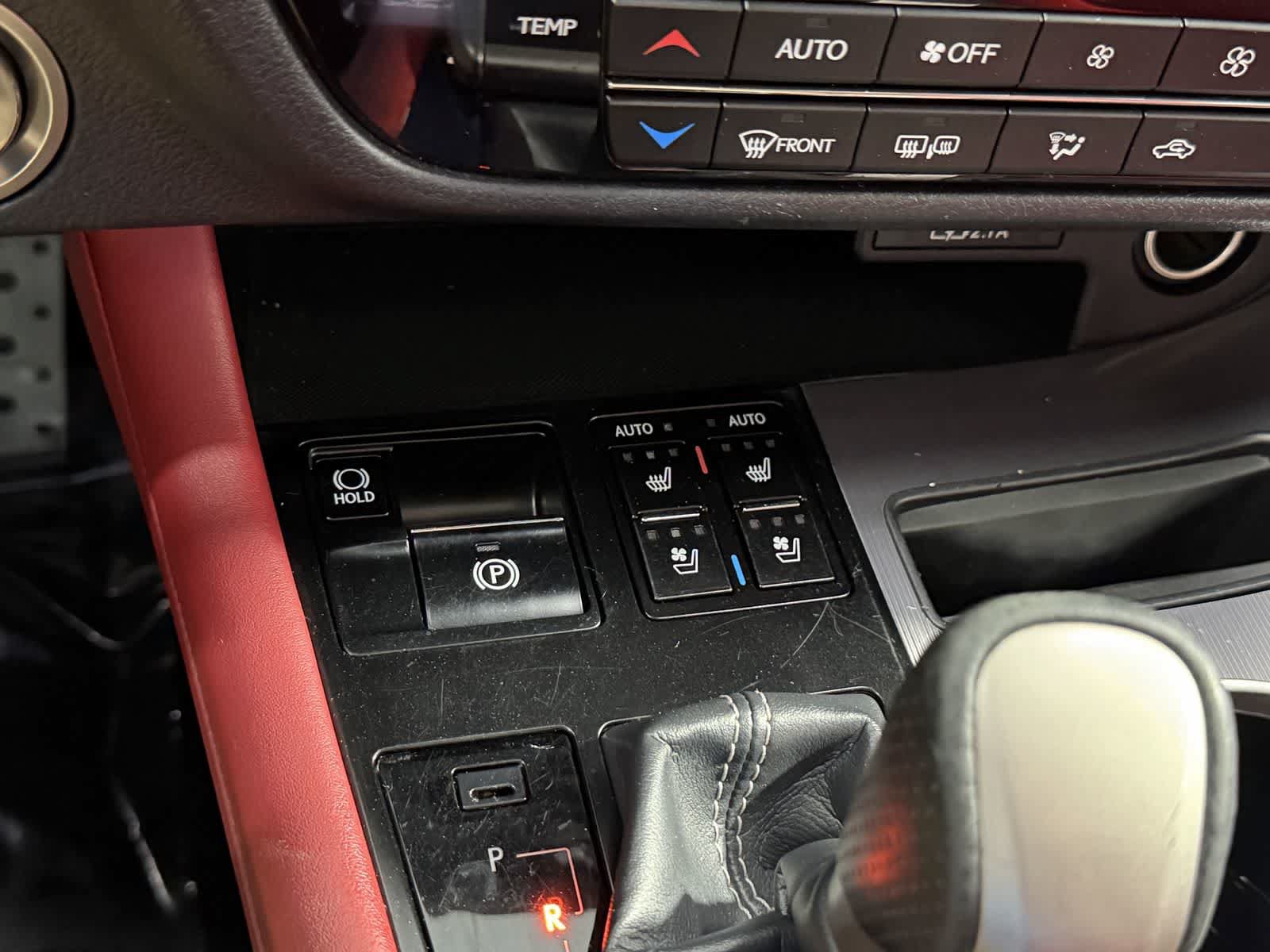 Used 2020 Lexus RX 350 F Sport w/ Cold Weather Package AWD/4WD image 22