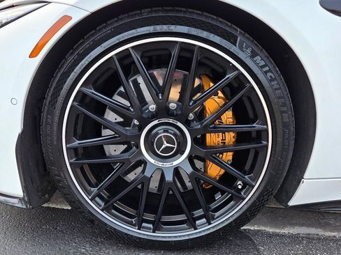 Used 2022 Mercedes-Benz SL 63 AMG 4MATIC image 23