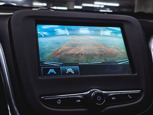 Used 2018 Chevrolet Equinox LT AWD/4WD image 28