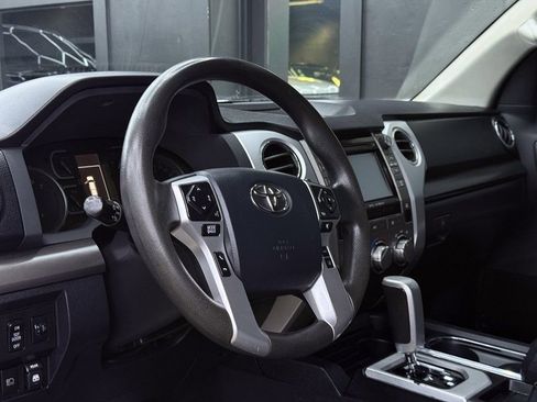 Used 2018 Toyota Tundra SR5 w/ TRD Off Road Package image 16
