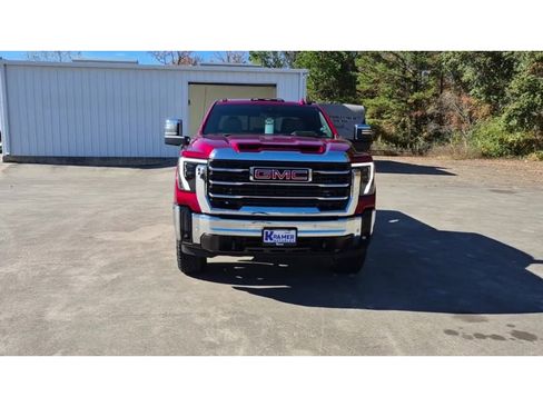 New 2026 GMC Sierra 2500 SLT image 3