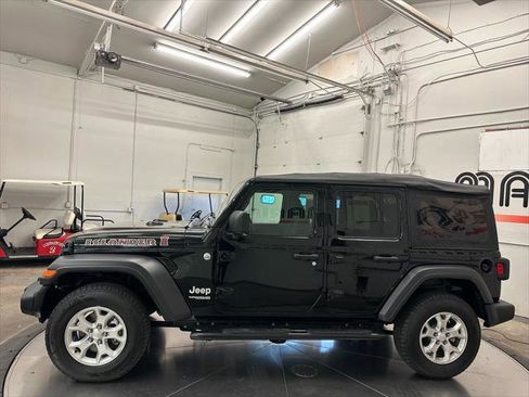 Certified 2021 Jeep Wrangler Unlimited Islander image 11