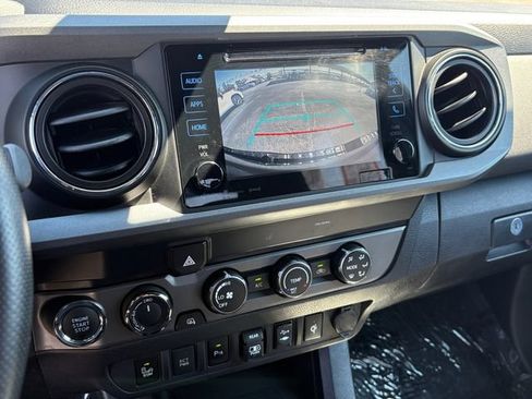 Certified 2019 Toyota Tacoma TRD Off-Road w/ Technology Package AWD/4WD image 23