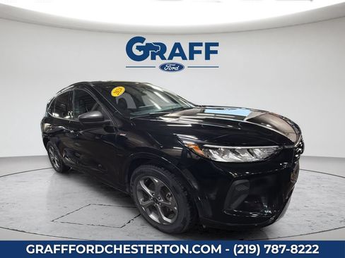 Used 2024 Ford Escape ST-Line w/ Tech Pack #1 FWD image 4