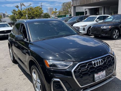 Used 2022 Audi Q5 e Premium w/ Convenience Package AWD/4WD image 12