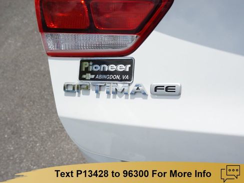 Used 2018 Kia Optima LX image 20