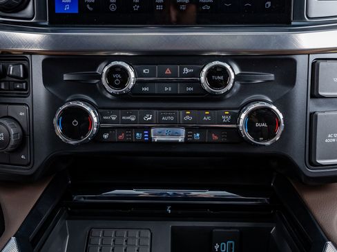 Used 2026 Ford F250 King Ranch w/ Chrome Package image 27