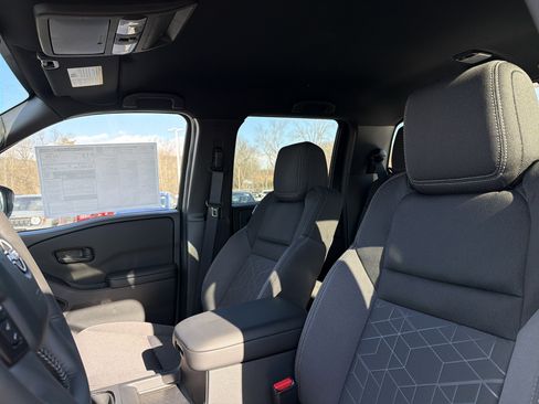 New 2026 Nissan Frontier SV image 25