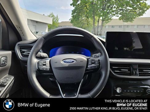 Used 2024 Ford Escape Platinum AWD/4WD image 22