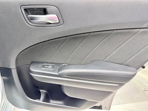 Used 2020 Dodge Charger Scat Pack image 18