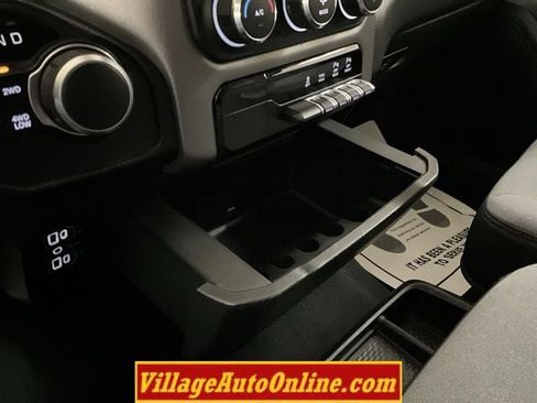 Used 2019 RAM 1500 Big Horn image 16