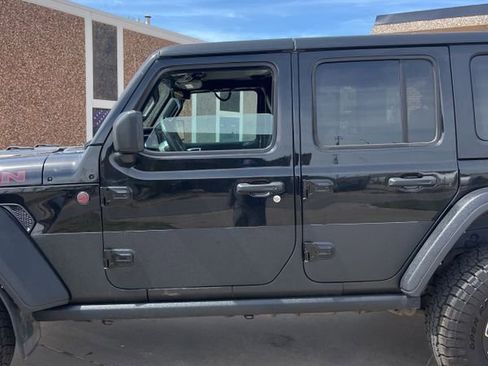 Used 2023 Jeep Wrangler Unlimited Rubicon image 4