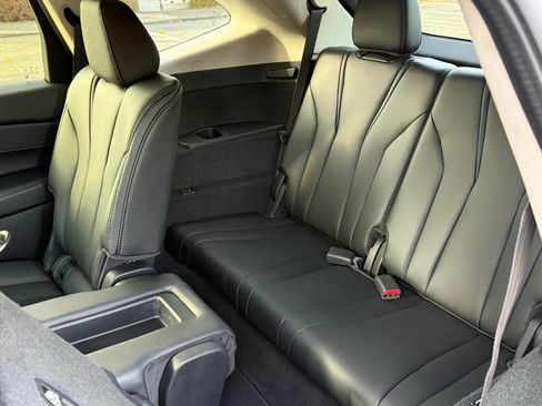 Used 2022 Acura MDX SH-AWD image 29
