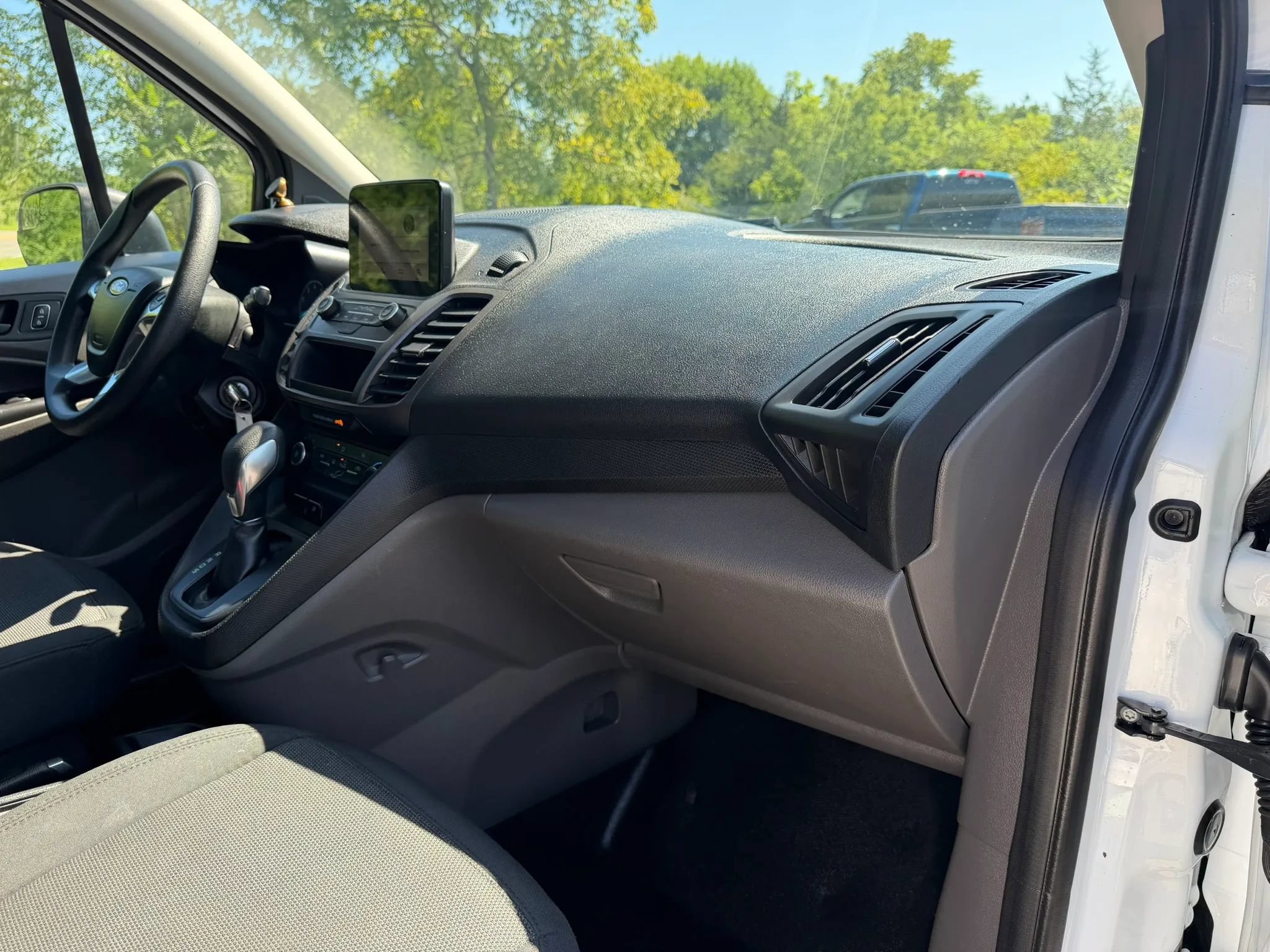 Used 2019 Ford Transit Connect XL w/ CNG/LPG Engine Prep Package FWD image 12