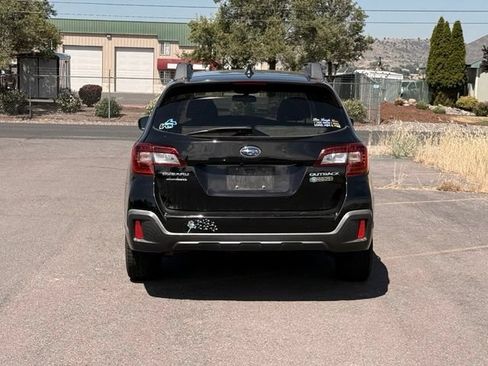 Used 2018 Subaru Outback 2.5i Premium AWD/4WD image 4