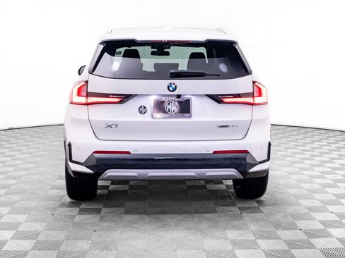 New 2026 BMW X1 xDrive28i w/ Technology Package AWD/4WD image 5