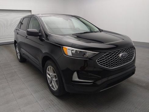 Used 2024 Ford Edge SEL image 13