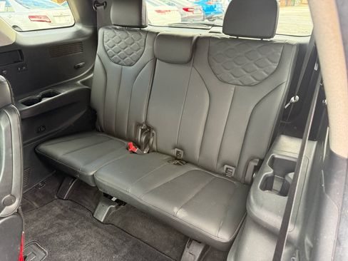 Used 2022 Hyundai Palisade Limited FWD image 9