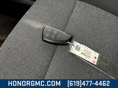 Used 2025 GMC Acadia Elevation image 34