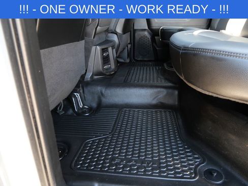 Used 2023 RAM 3500 Tradesman w/ Chrome Appearance Group image 15