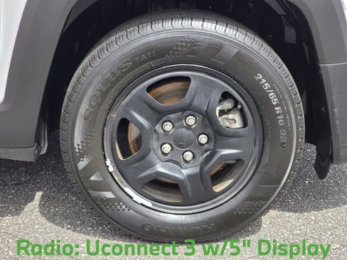Used 2019 Jeep Renegade Sport FWD image 21