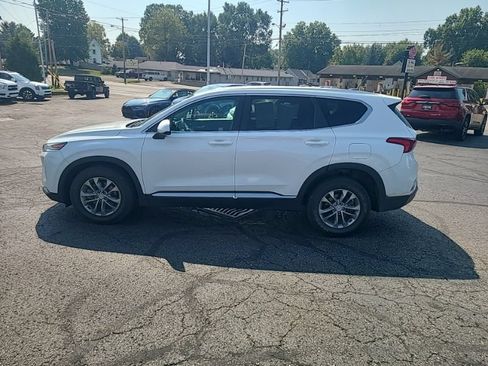 Used 2019 Hyundai Santa Fe SE FWD image 3