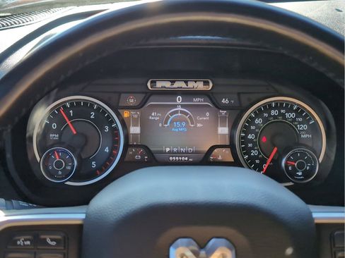 Used 2022 RAM 2500 Big Horn w/ Level C Equiment Group image 18