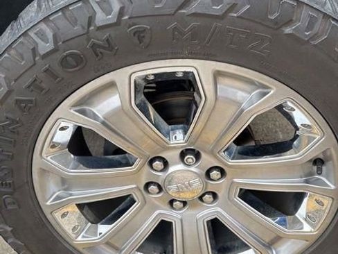 Used 2017 GMC Sierra 1500 Denali w/ Denali Ultimate Package image 26