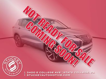 Used 2023 Mitsubishi Outlander SE