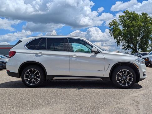 Used 2016 BMW X5 xDrive35i w/ Premium Package Enhanced AWD/4WD image 3