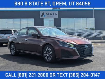 Used 2024 Nissan Altima 2.5 SV