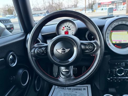 Used 2013 MINI Cooper S image 32
