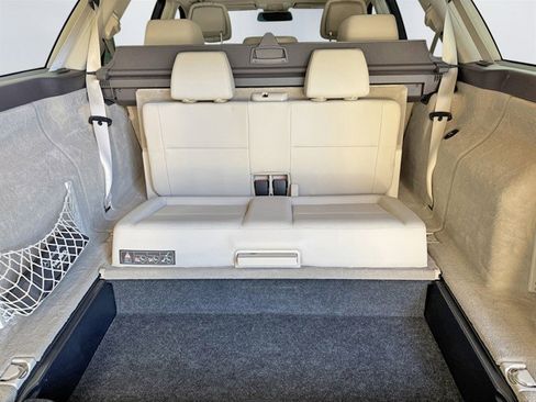 Used 2014 Mercedes-Benz E 350 4MATIC Wagon image 20