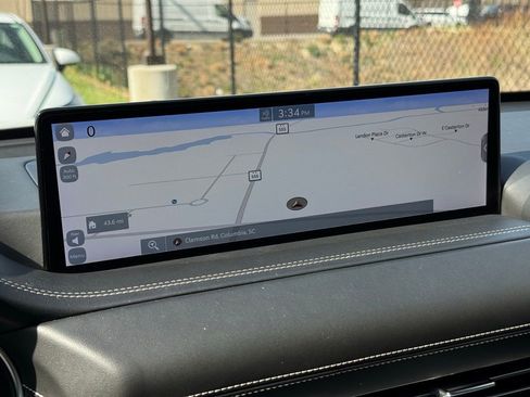 Used 2021 Genesis GV80 2.5T w/ Advanced Package 03 image 4