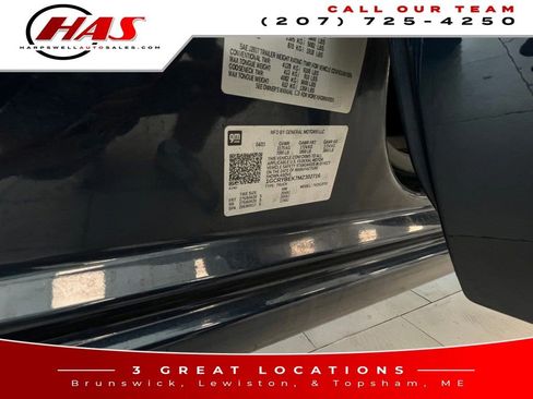Used 2021 Chevrolet Silverado 1500 Custom AWD/4WD image 17