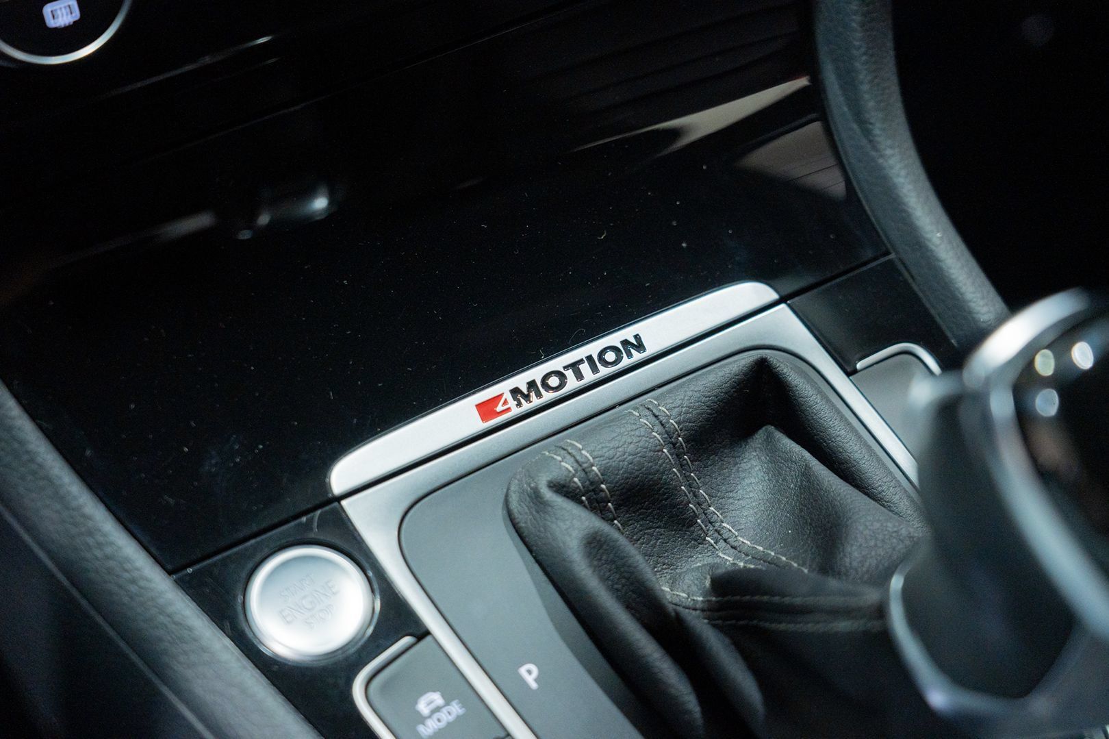 Used 2019 Volkswagen Golf 4-Door AWD/4WD image 40