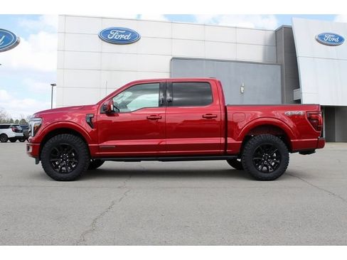 Used 2024 Ford F150 Platinum AWD/4WD image 2