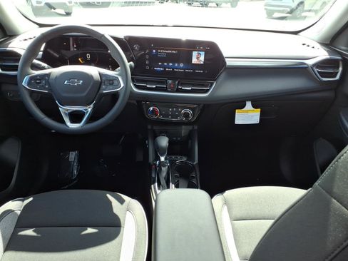 New 2026 Chevrolet TrailBlazer LT AWD/4WD image 11