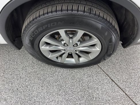 Used 2018 Dodge Durango SXT w/ Quick Order Package 2BB image 8