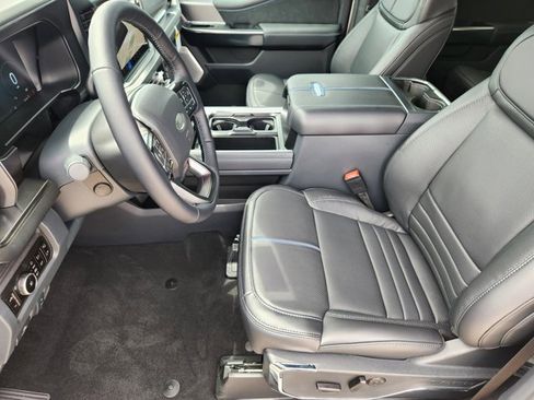 New 2026 Ford F250 Platinum AWD/4WD image 9