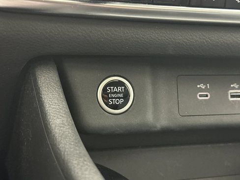 Used 2023 Nissan Rogue SV w/ SV Premium B Package FWD image 21