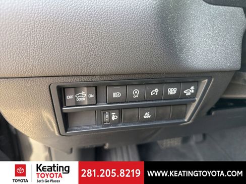 Certified 2024 Toyota Tundra Limited w/ Power Package image 15